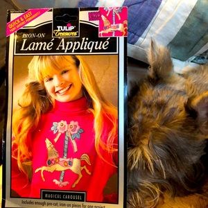 NWT 2sets carousel pre cut lame appliqués
